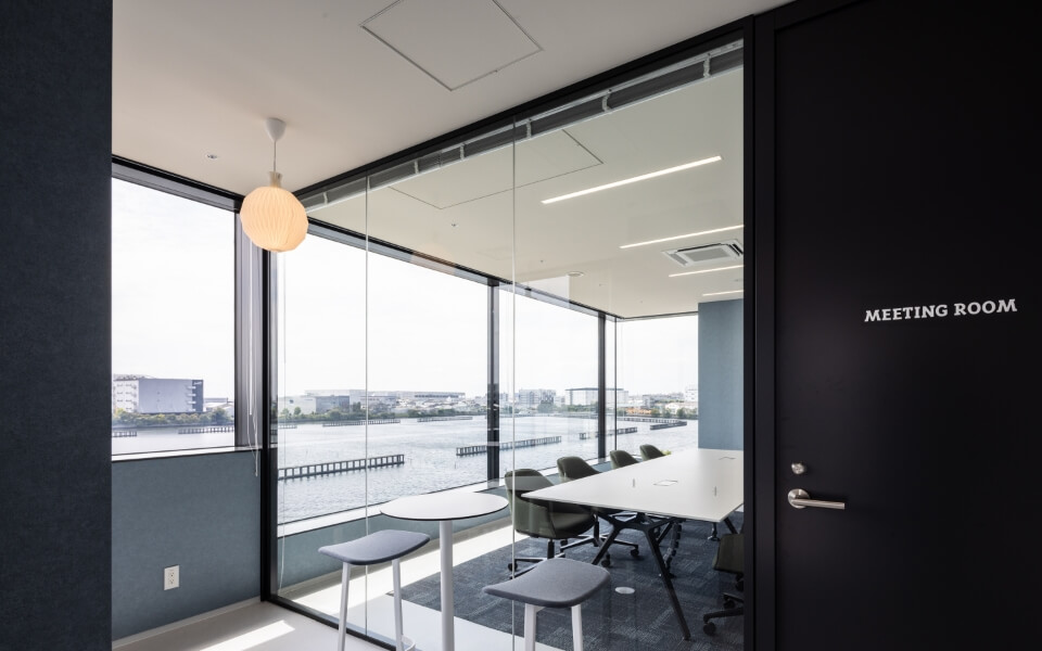 Shared meeting room and refreshment space